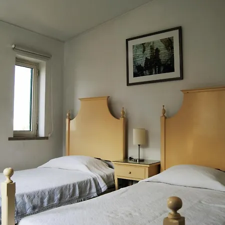 In Traditional At The Da Rocha Apartmán *